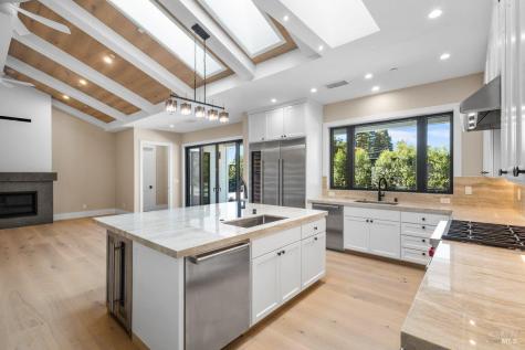 206 Old Rossi Place Healdsburg CA 95448