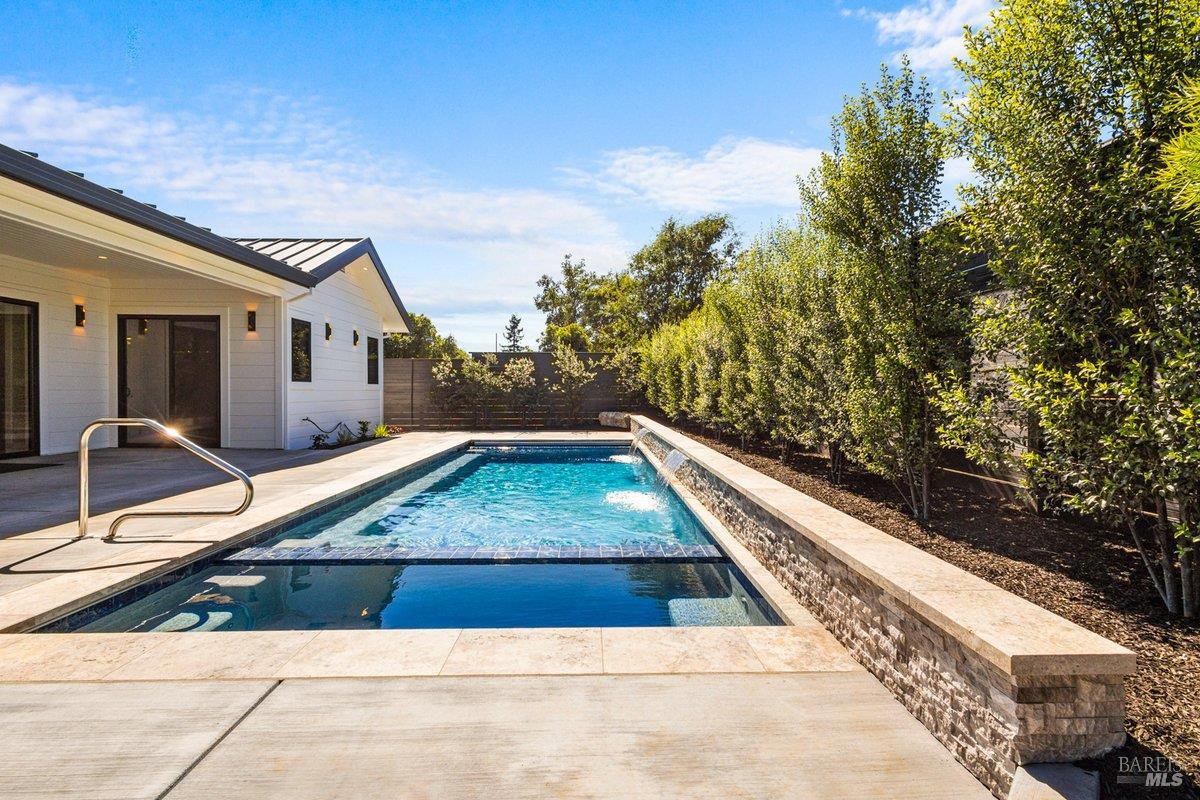 206 Old Rossi Place Healdsburg CA 95448