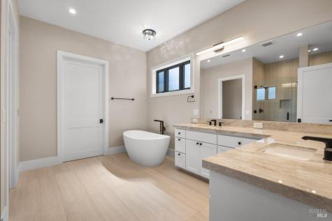 206 Old Rossi Place Healdsburg CA 95448