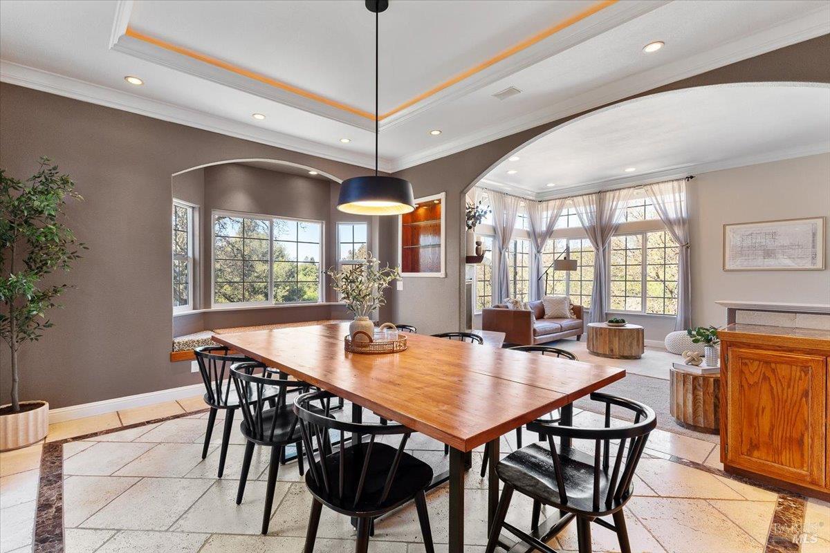 6081 Malcom Lane Penngrove CA 94951