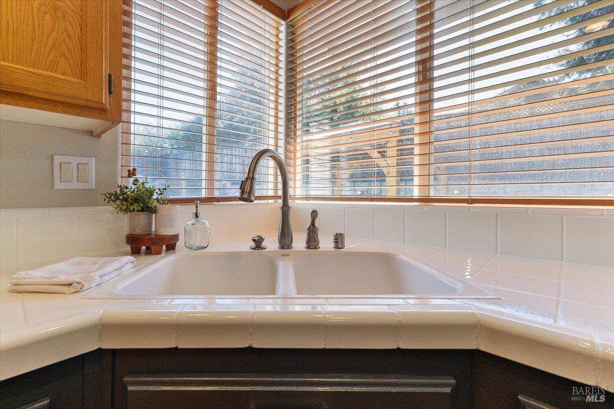 6081 Malcom Lane Penngrove CA 94951