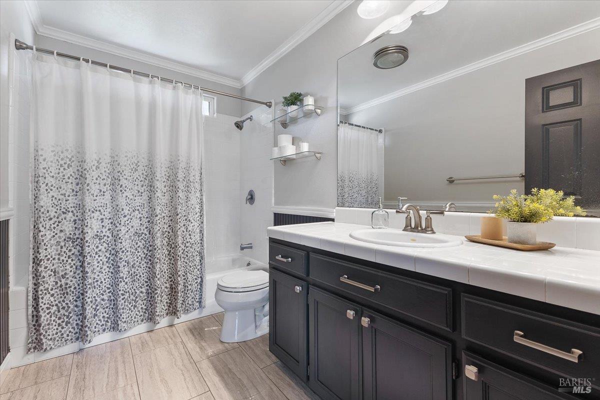 6081 Malcom Lane Penngrove CA 94951