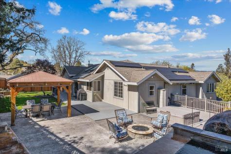 6081 Malcom Lane Penngrove CA 94951