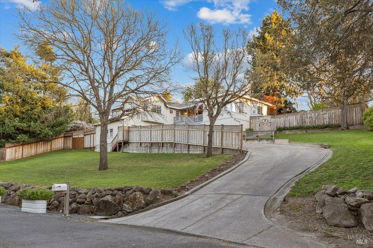 6081 Malcom Lane Penngrove CA 94951