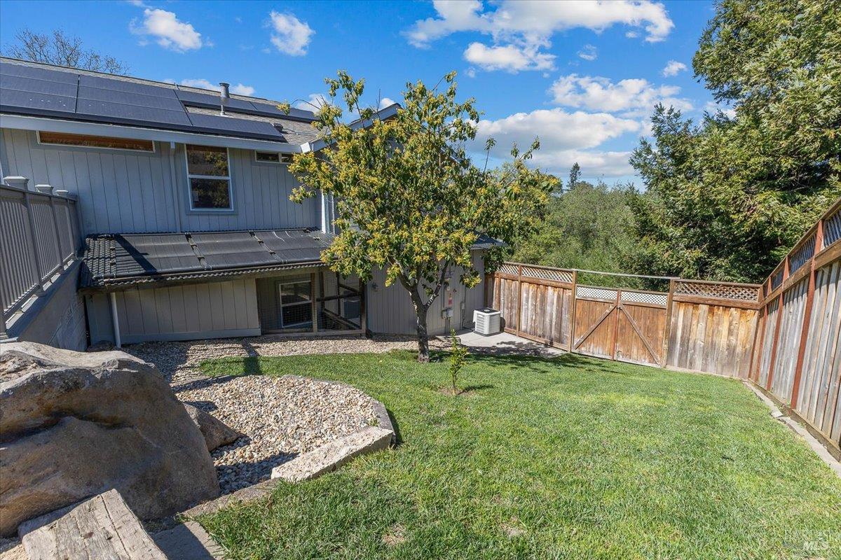 6081 Malcom Lane Penngrove CA 94951