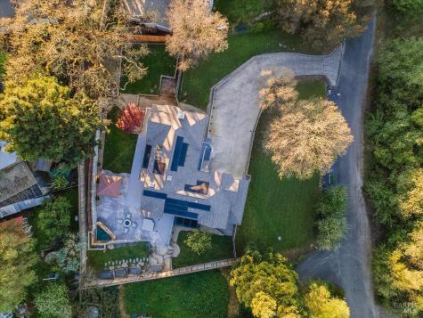 6081 Malcom Lane Penngrove CA 94951