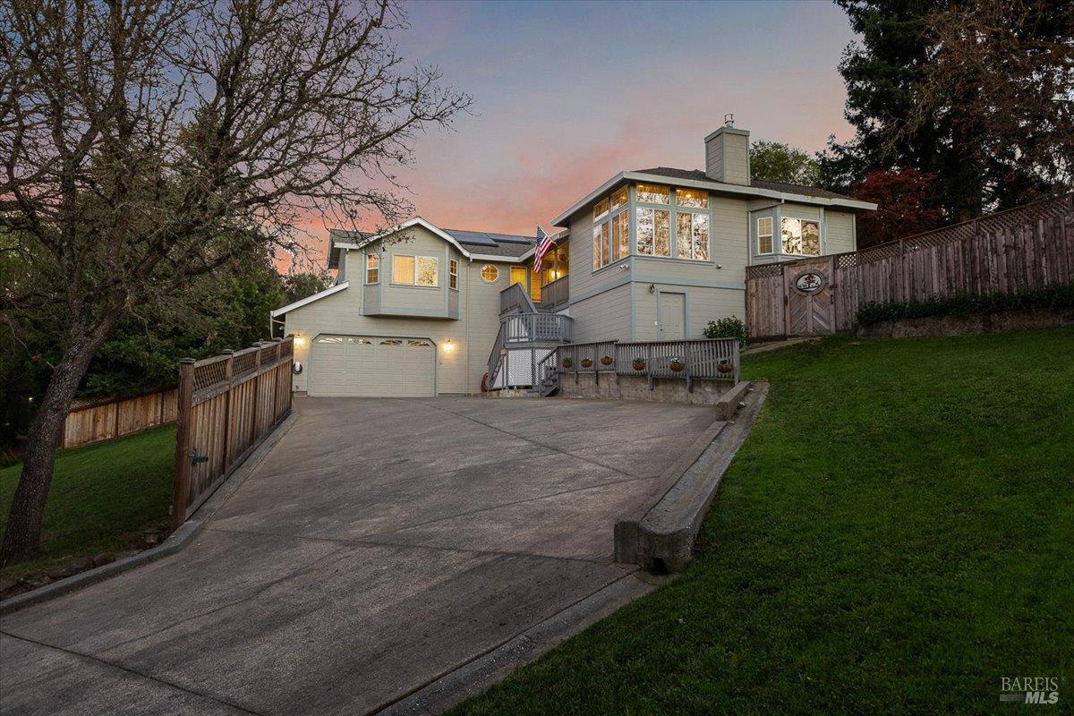 6081 Malcom Lane Penngrove CA 94951