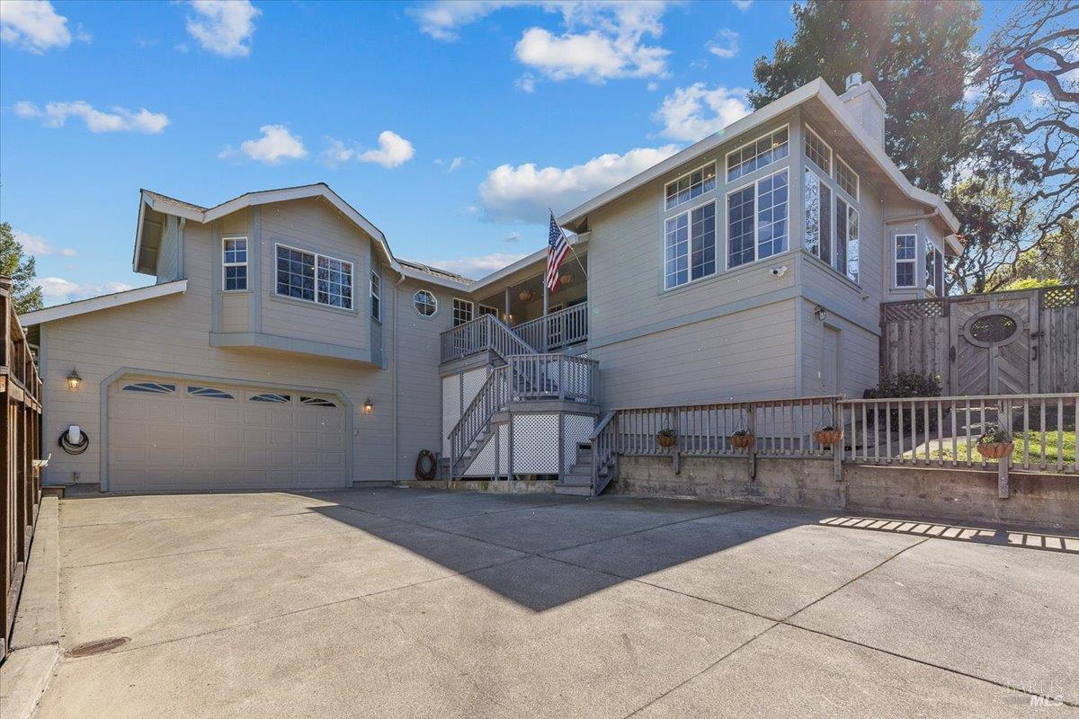 6081 Malcom Lane Penngrove CA 94951