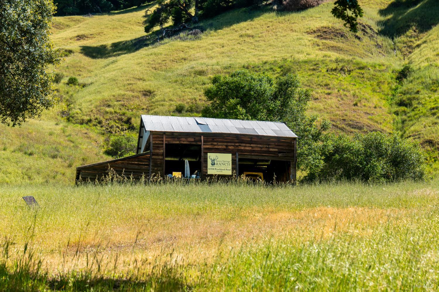 10500 Peachland Road Boonville CA 95415