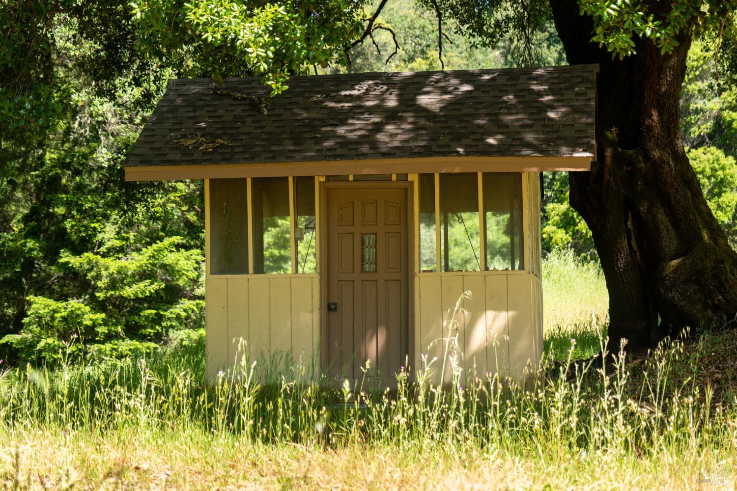 10500 Peachland Road Boonville CA 95415