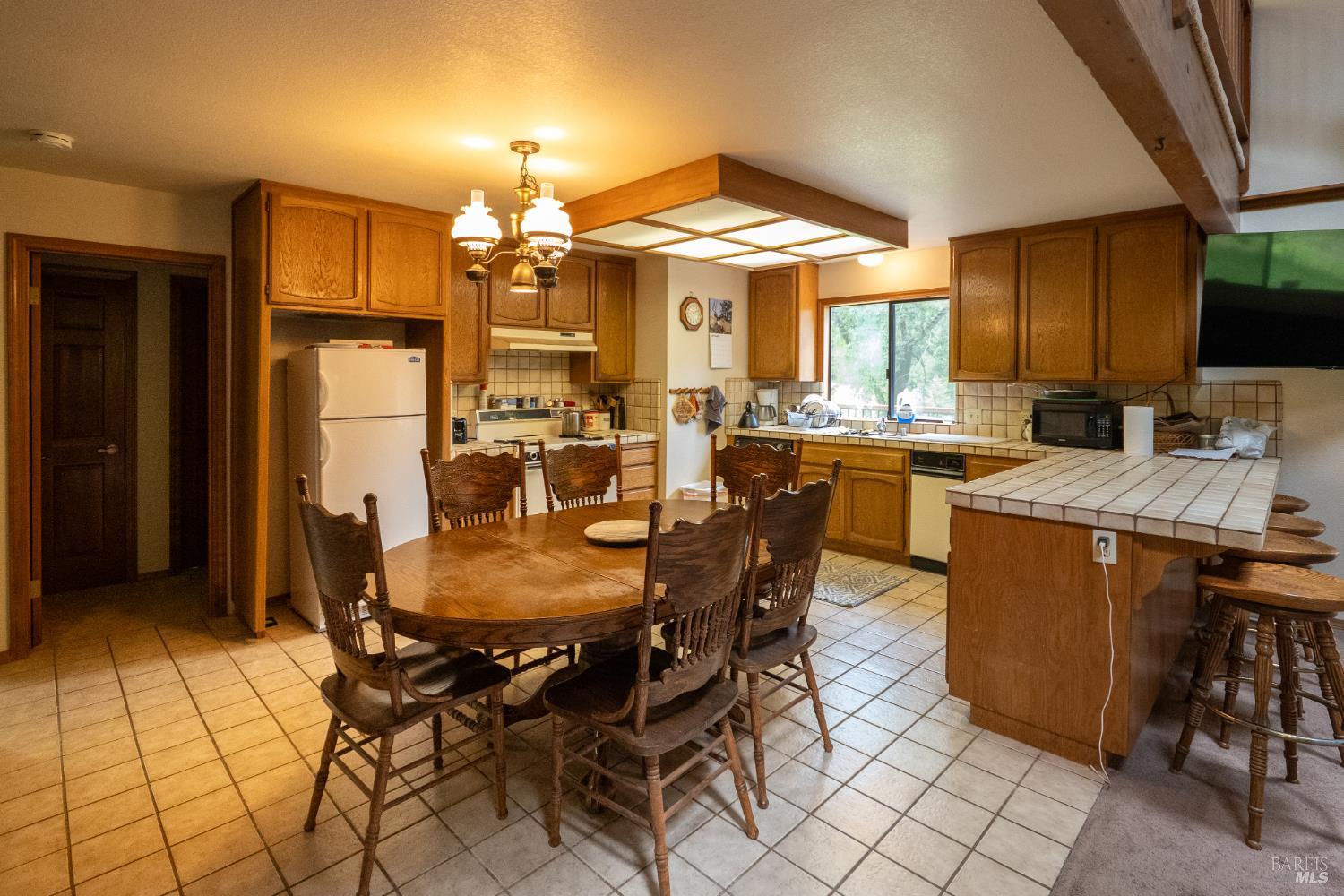10500 Peachland Road Boonville CA 95415