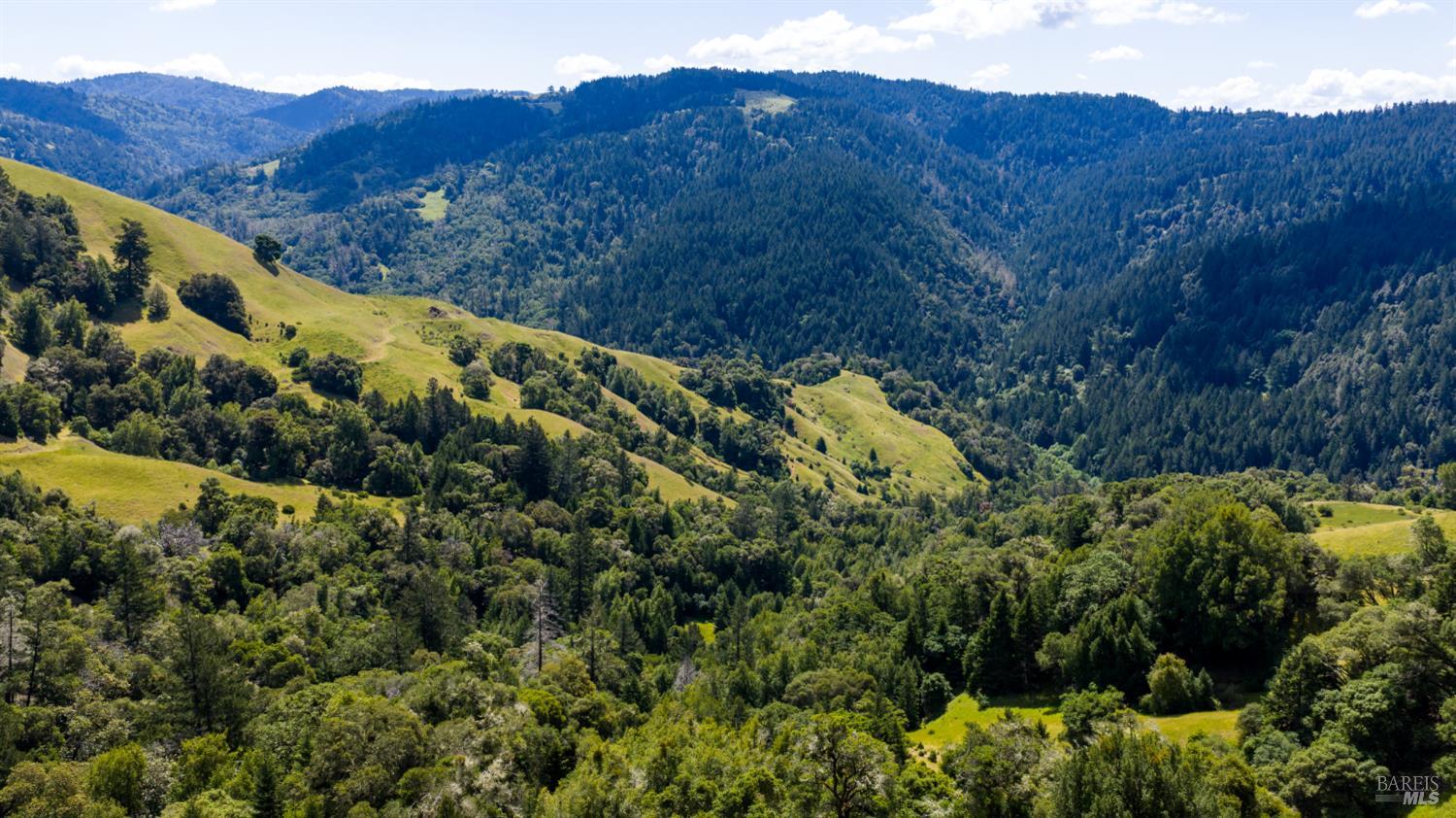10500 Peachland Road Boonville CA 95415