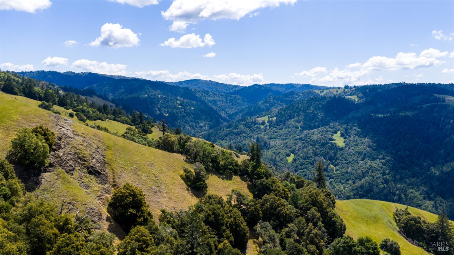 10500 Peachland Road Boonville CA 95415