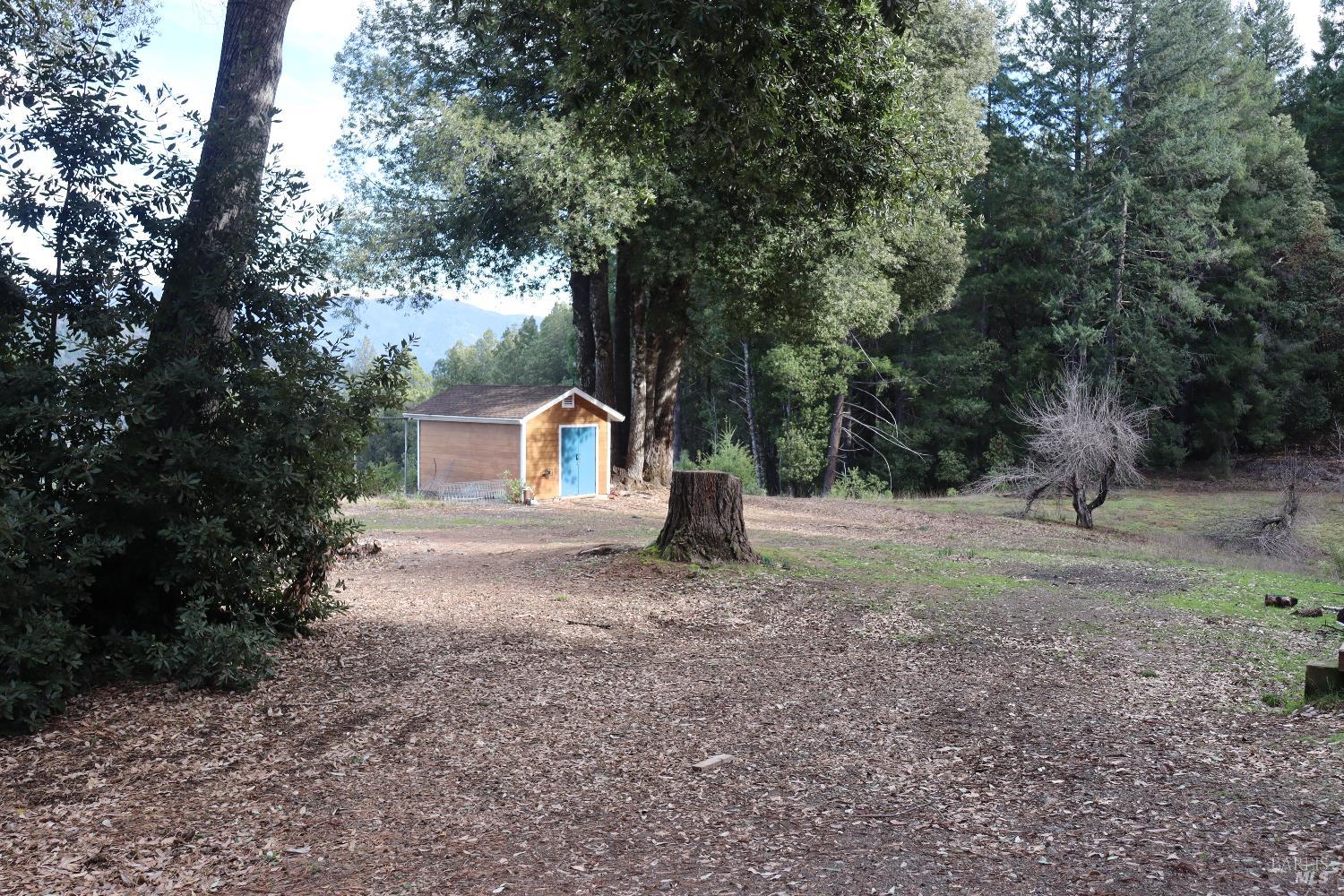 7020 Hearst Road Willits CA 95490