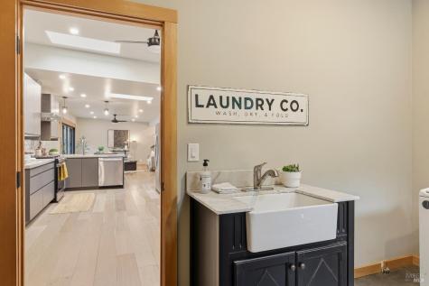 5830 Cuneo Court Santa Rosa CA 95401