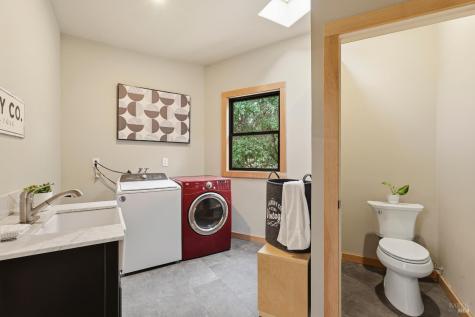 5830 Cuneo Court Santa Rosa CA 95401