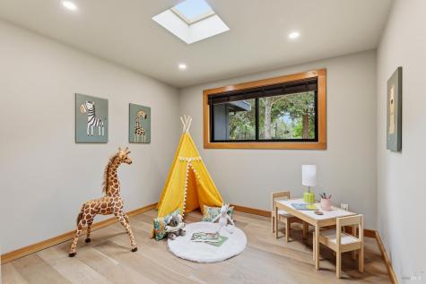 5830 Cuneo Court Santa Rosa CA 95401