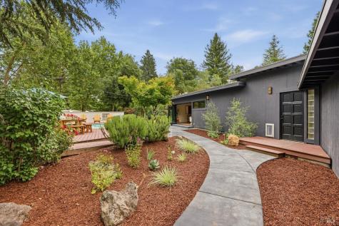 5830 Cuneo Court Santa Rosa CA 95401