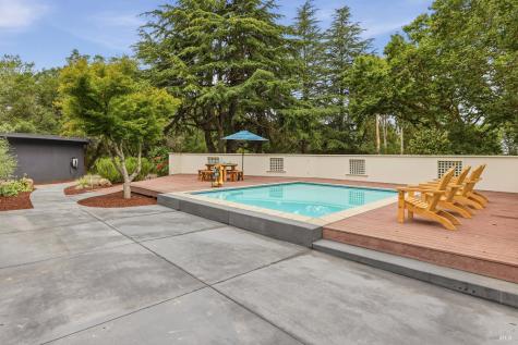 5830 Cuneo Court Santa Rosa CA 95401