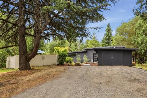 5830 Cuneo Court Santa Rosa CA 95401