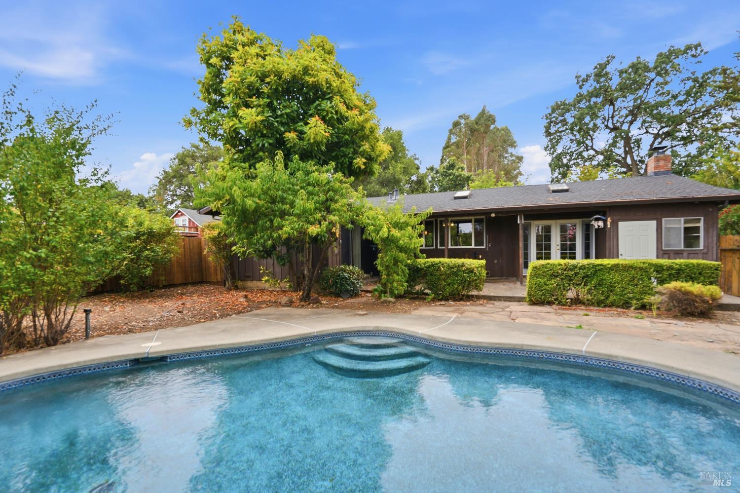 19229 Orange Avenue Sonoma CA 95476
