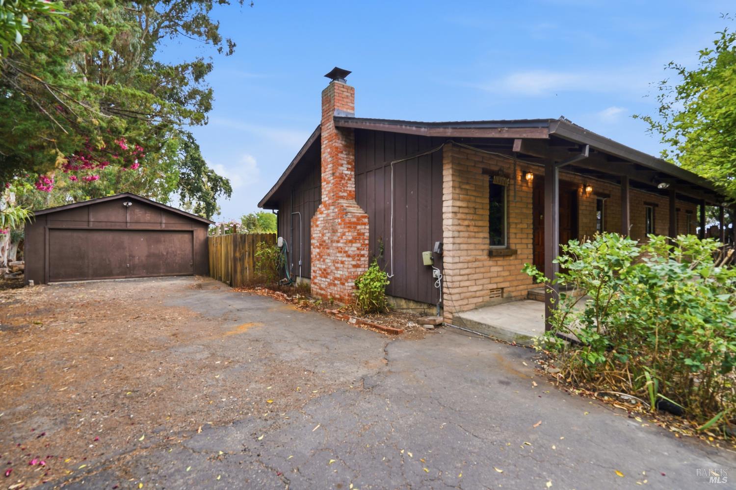 19229 Orange Avenue Sonoma CA 95476