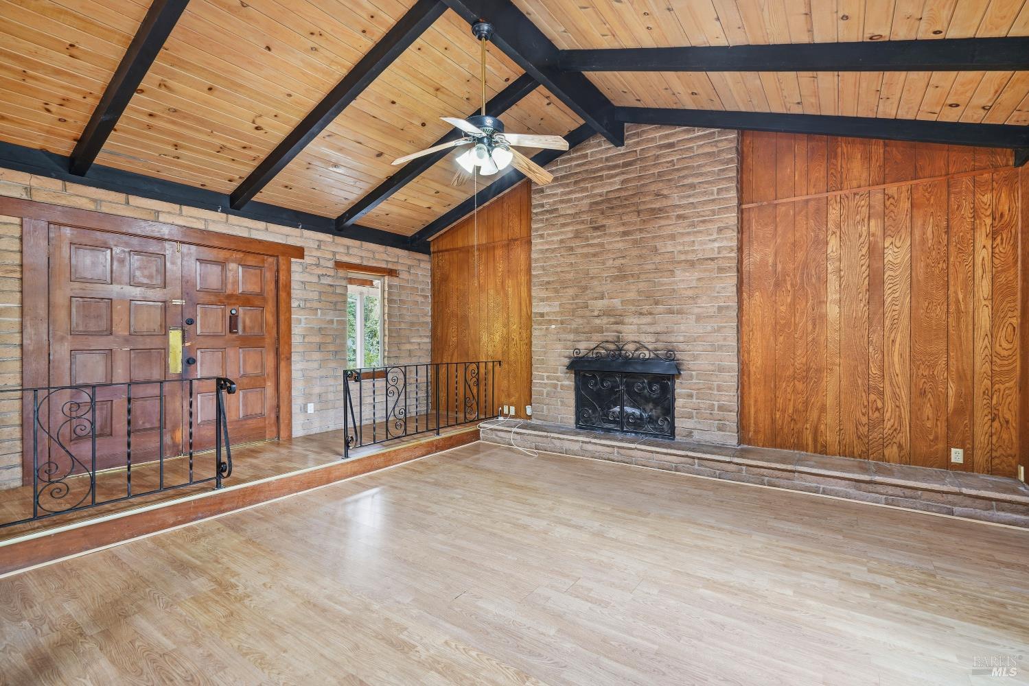 19229 Orange Avenue Sonoma CA 95476