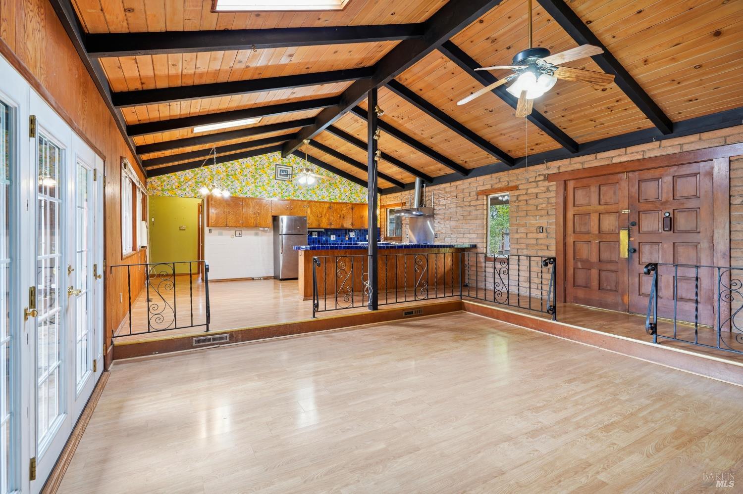 19229 Orange Avenue Sonoma CA 95476