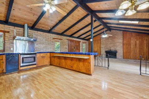 19229 Orange Avenue Sonoma CA 95476
