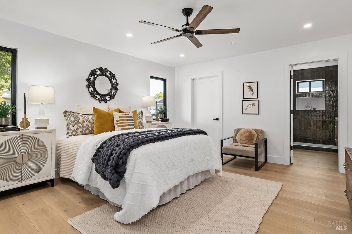 2053 Vista Lane Petaluma CA 94954