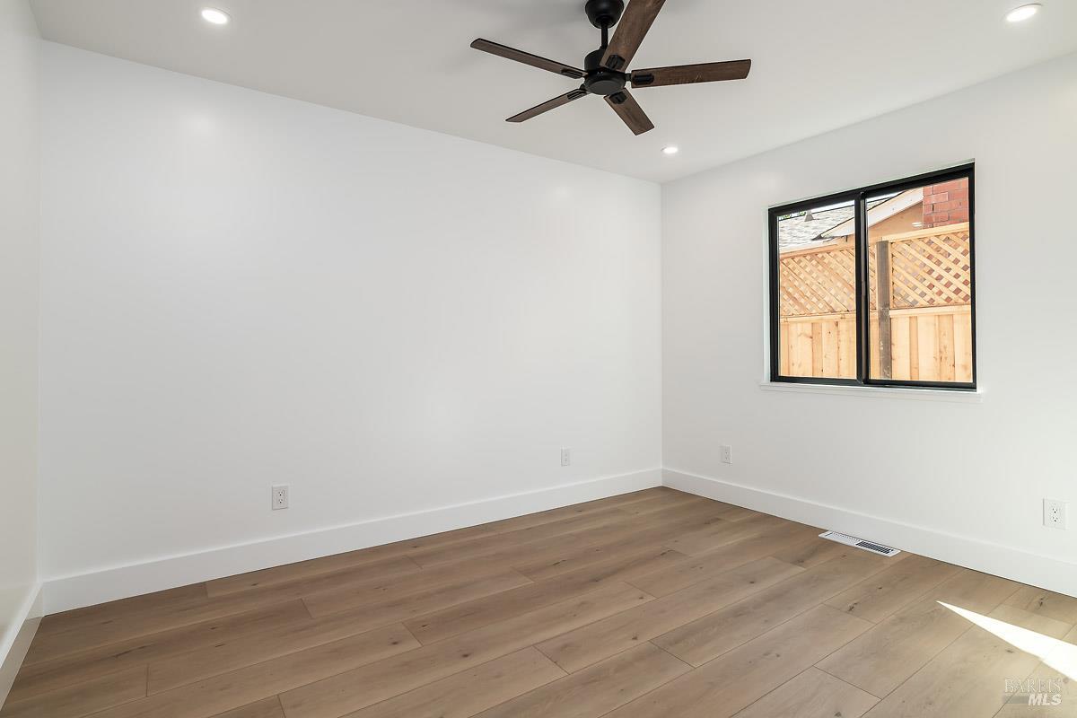 2053 Vista Lane Petaluma CA 94954