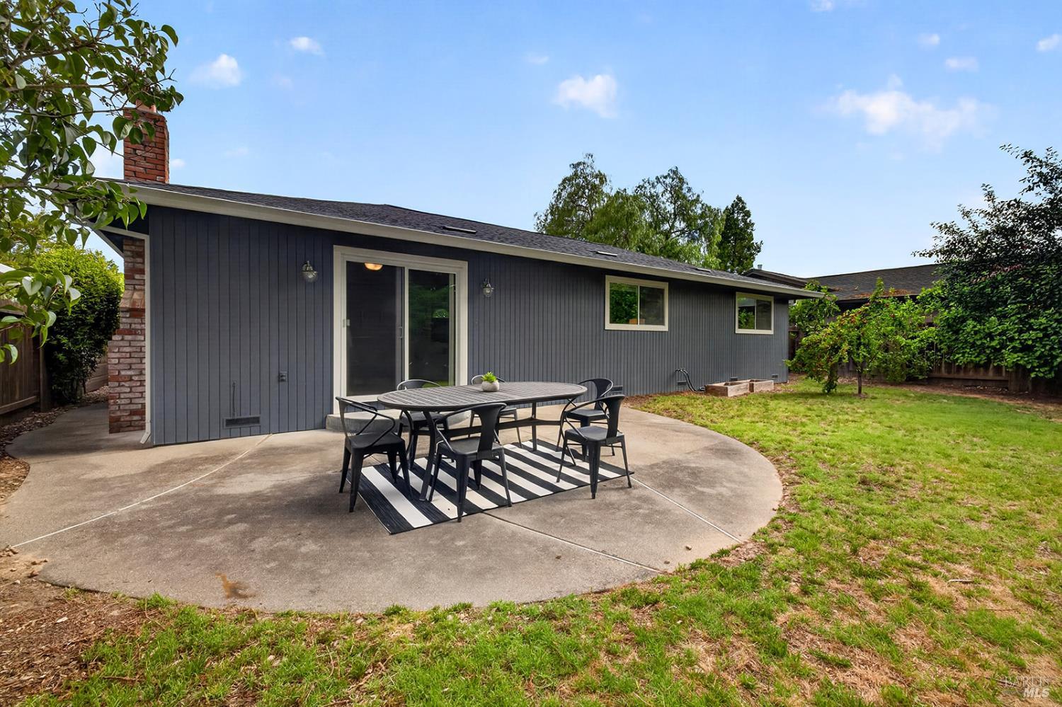 8135 Valentine Avenue Sebastopol CA 95472