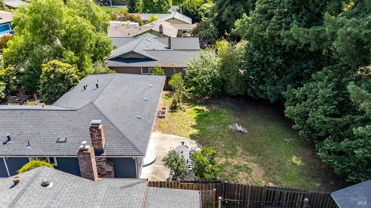 8135 Valentine Avenue Sebastopol CA 95472
