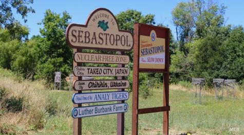 8135 Valentine Avenue Sebastopol CA 95472