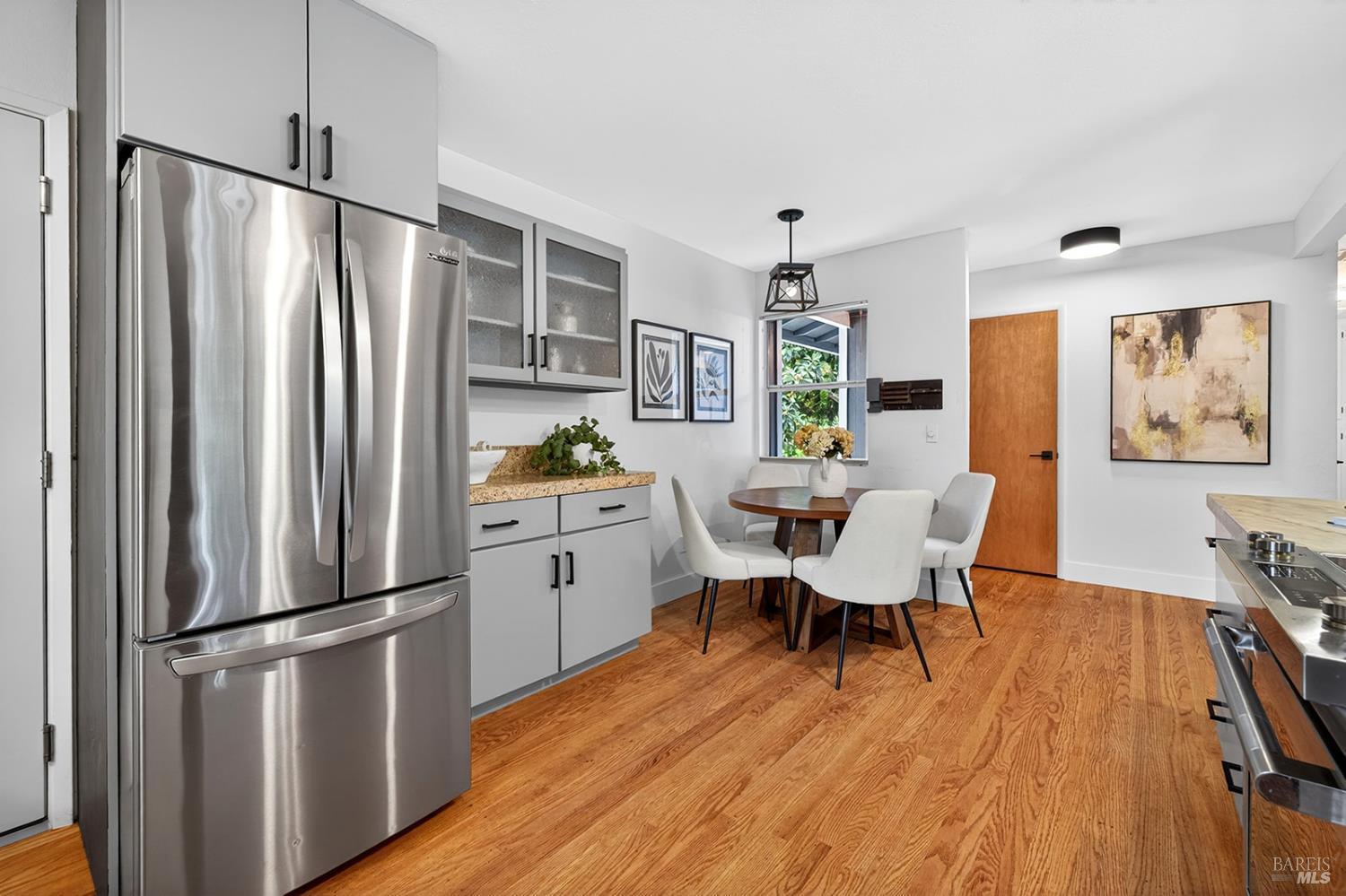 8135 Valentine Avenue Sebastopol CA 95472