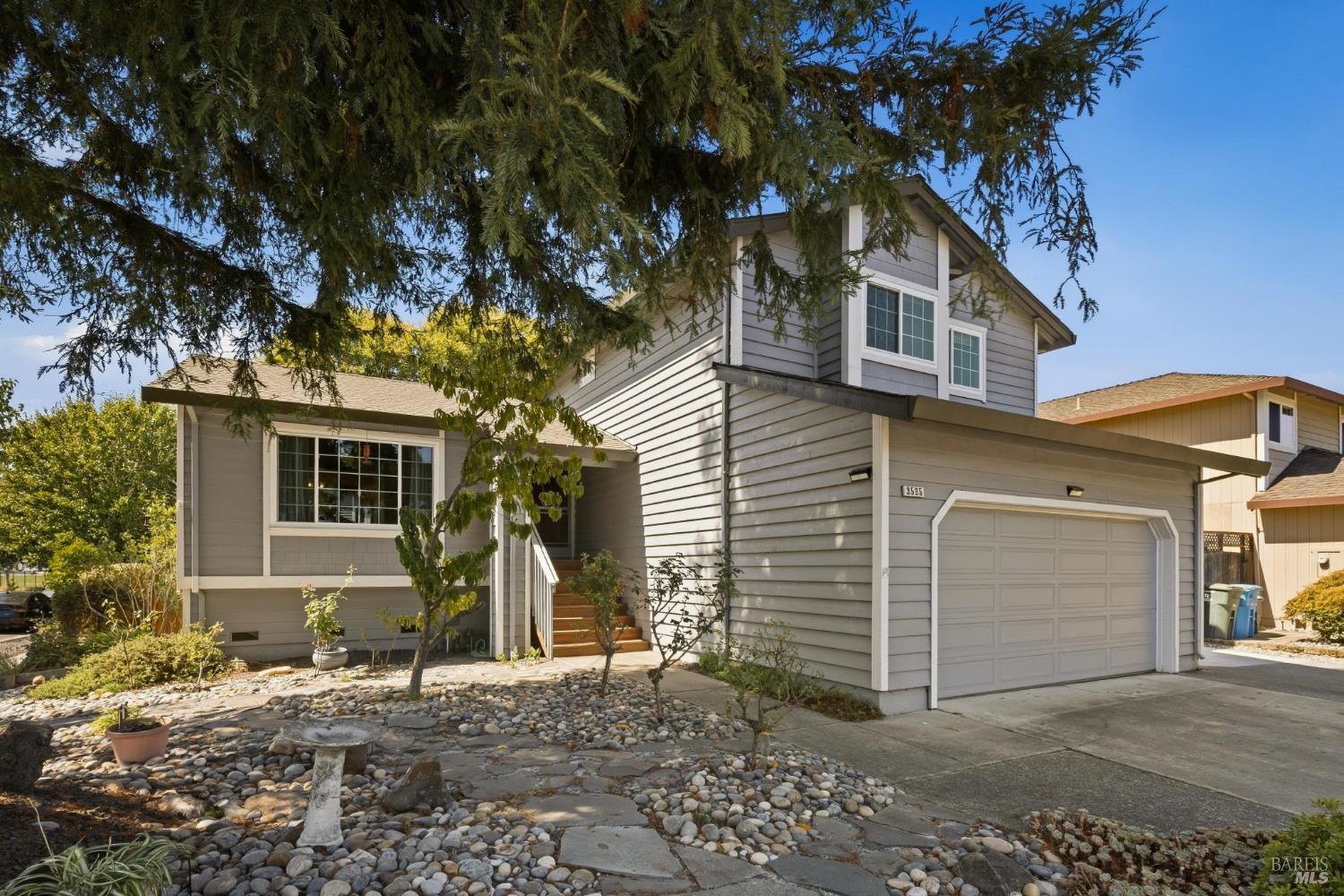 3535 Banyan Street Santa Rosa CA 95403