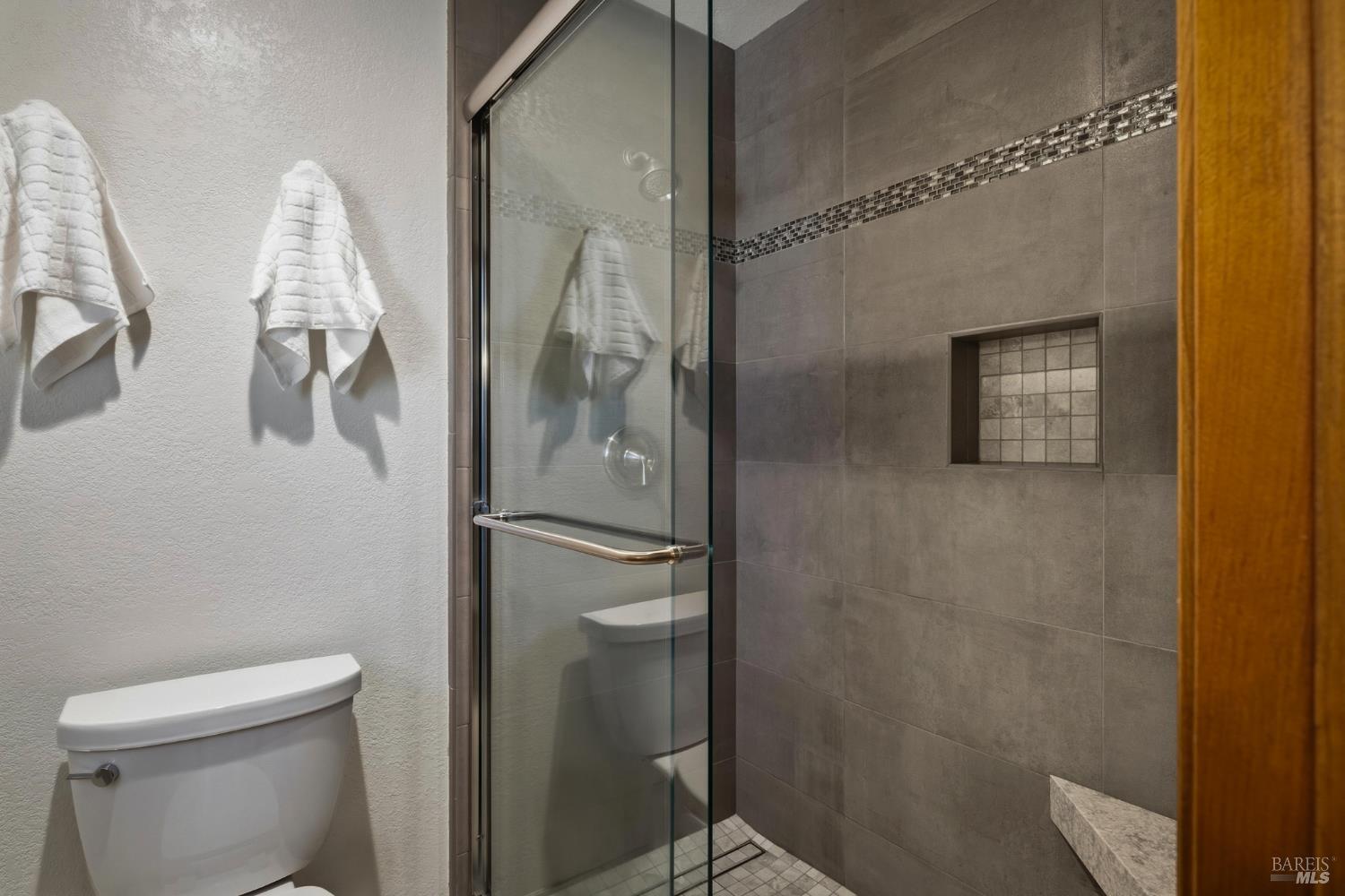 3535 Banyan Street Santa Rosa CA 95403