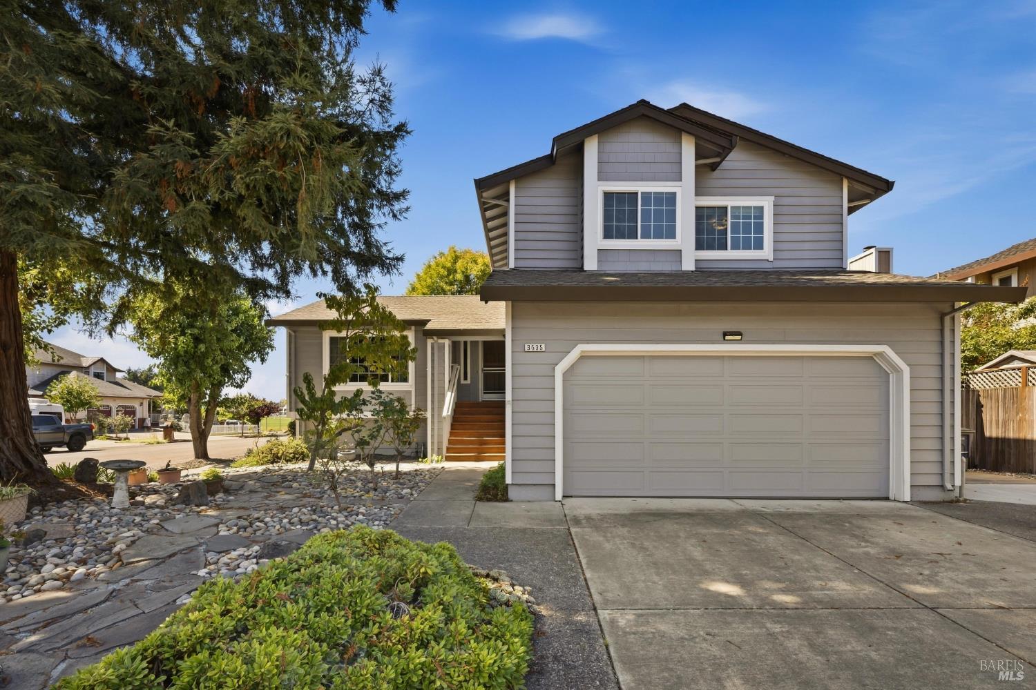 3535 Banyan Street Santa Rosa CA 95403