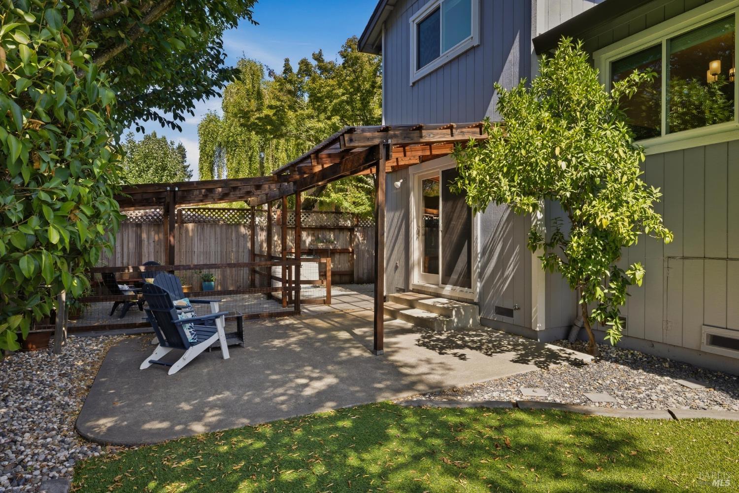 3535 Banyan Street Santa Rosa CA 95403