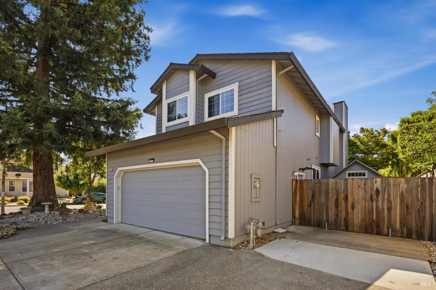 3535 Banyan Street Santa Rosa CA 95403
