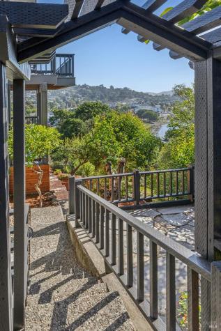 565 San Pedro Cove San Rafael CA 94901