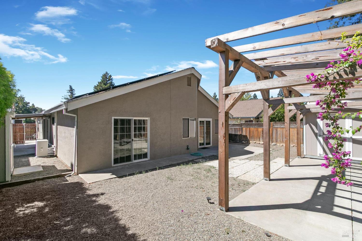 462 Danbury Circle Vacaville CA 95687