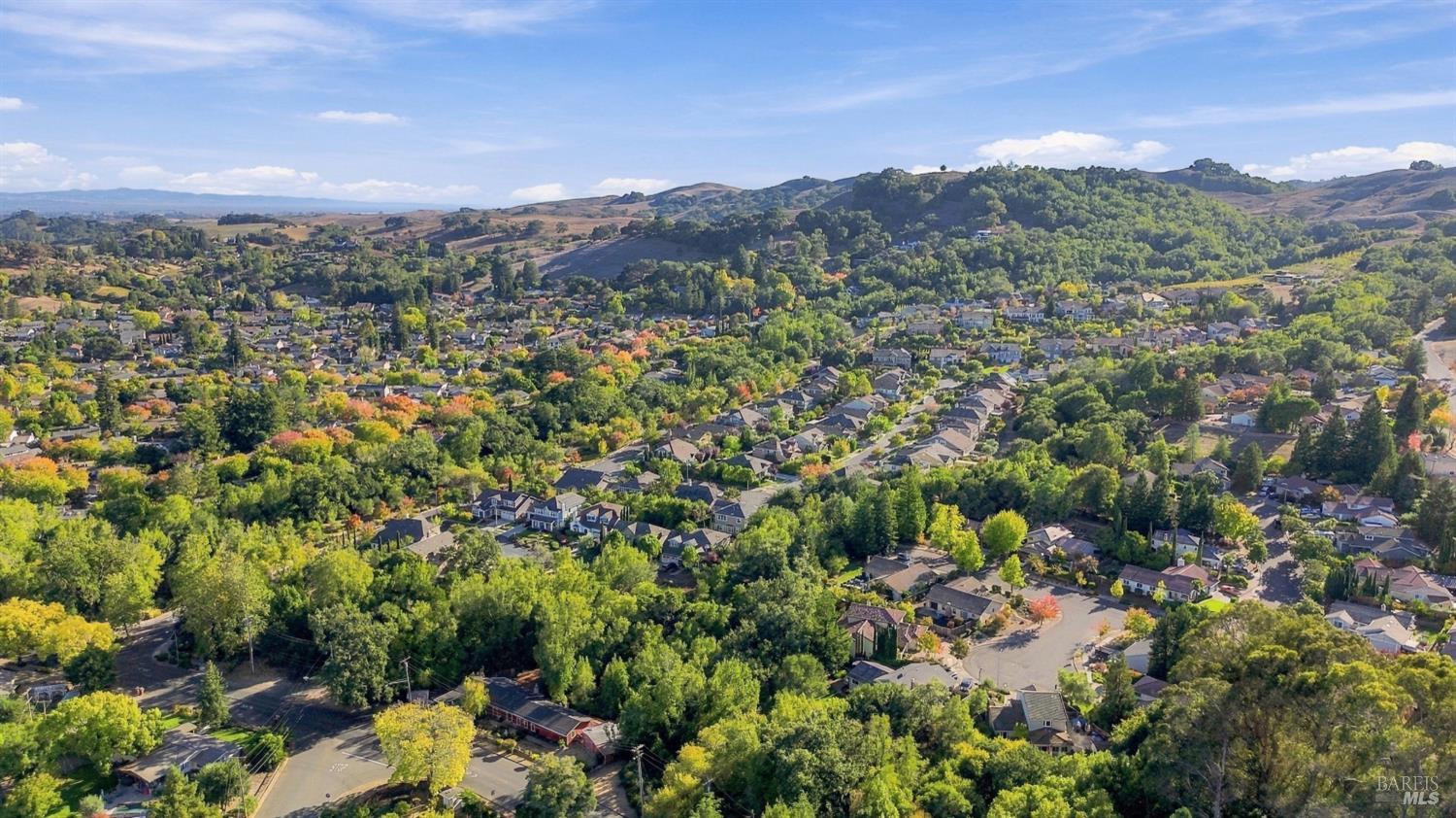 1075 Partrick Road Napa CA 94558
