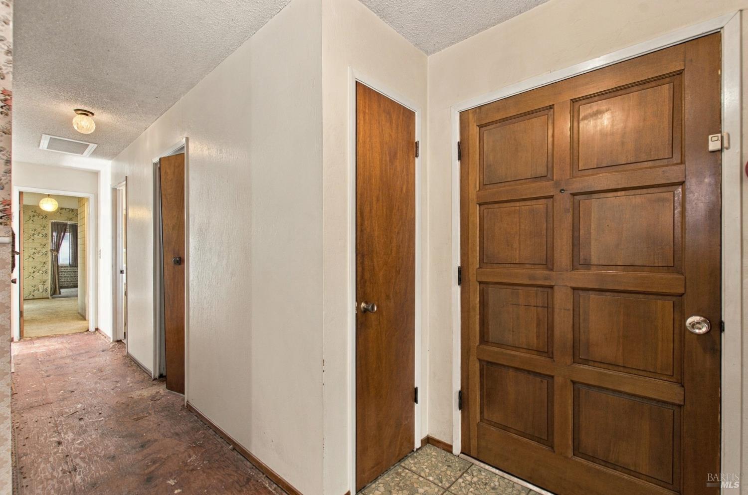 1075 Partrick Road Napa CA 94558