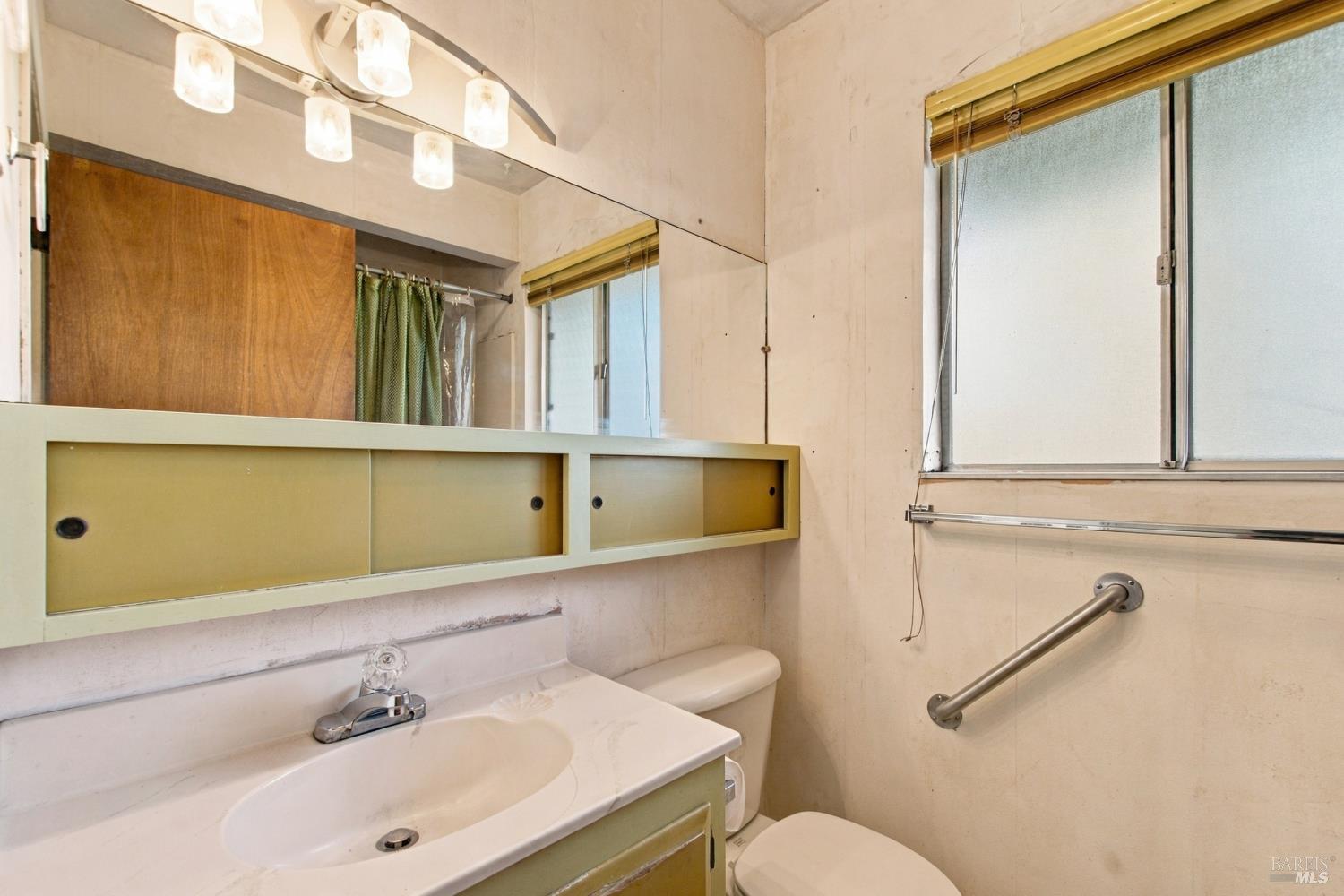 1075 Partrick Road Napa CA 94558