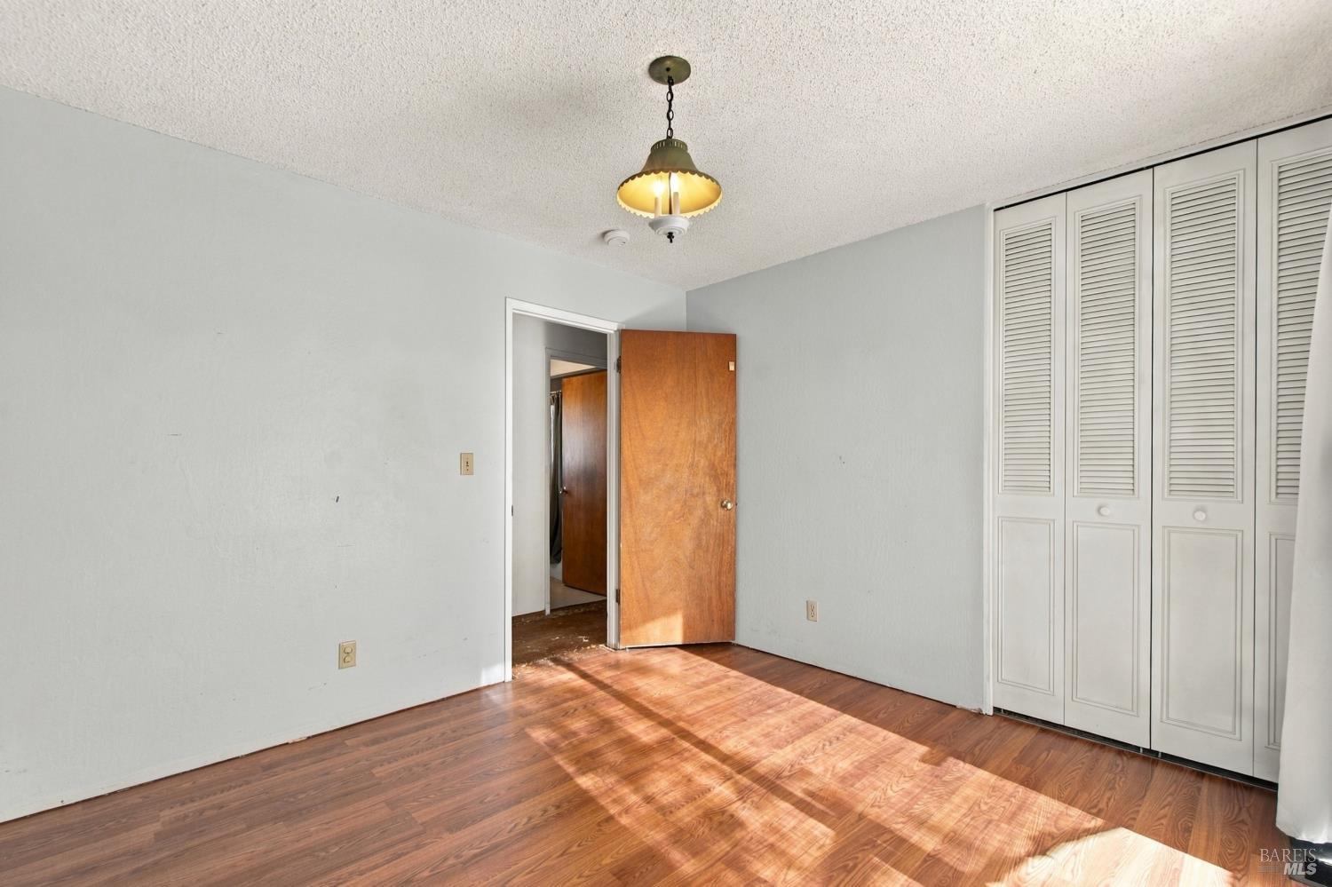 1075 Partrick Road Napa CA 94558