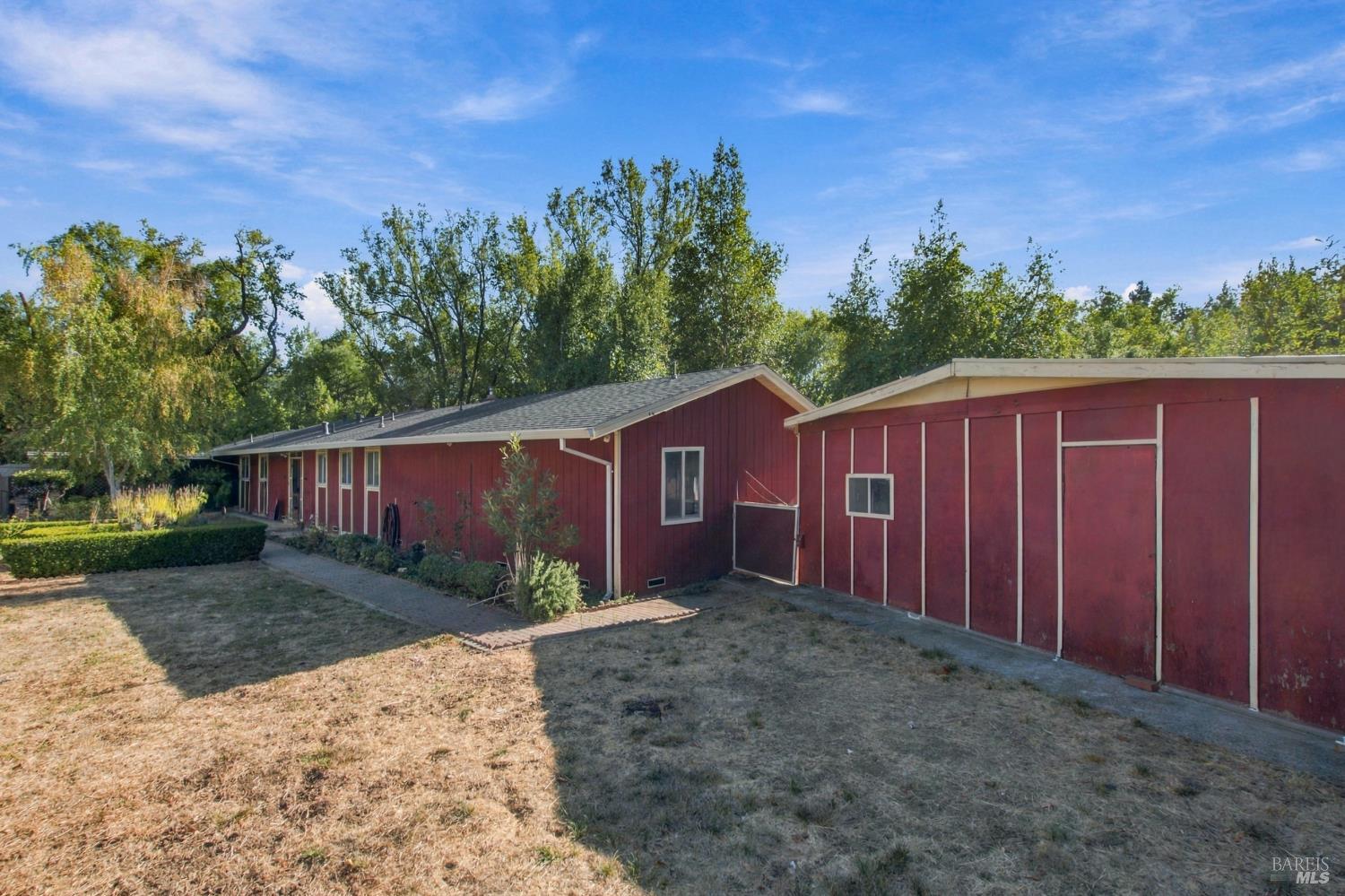 1075 Partrick Road Napa CA 94558