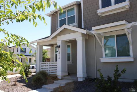 2716 Amora Circle Santa Rosa CA 95407