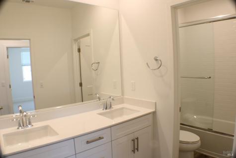 2716 Amora Circle Santa Rosa CA 95407