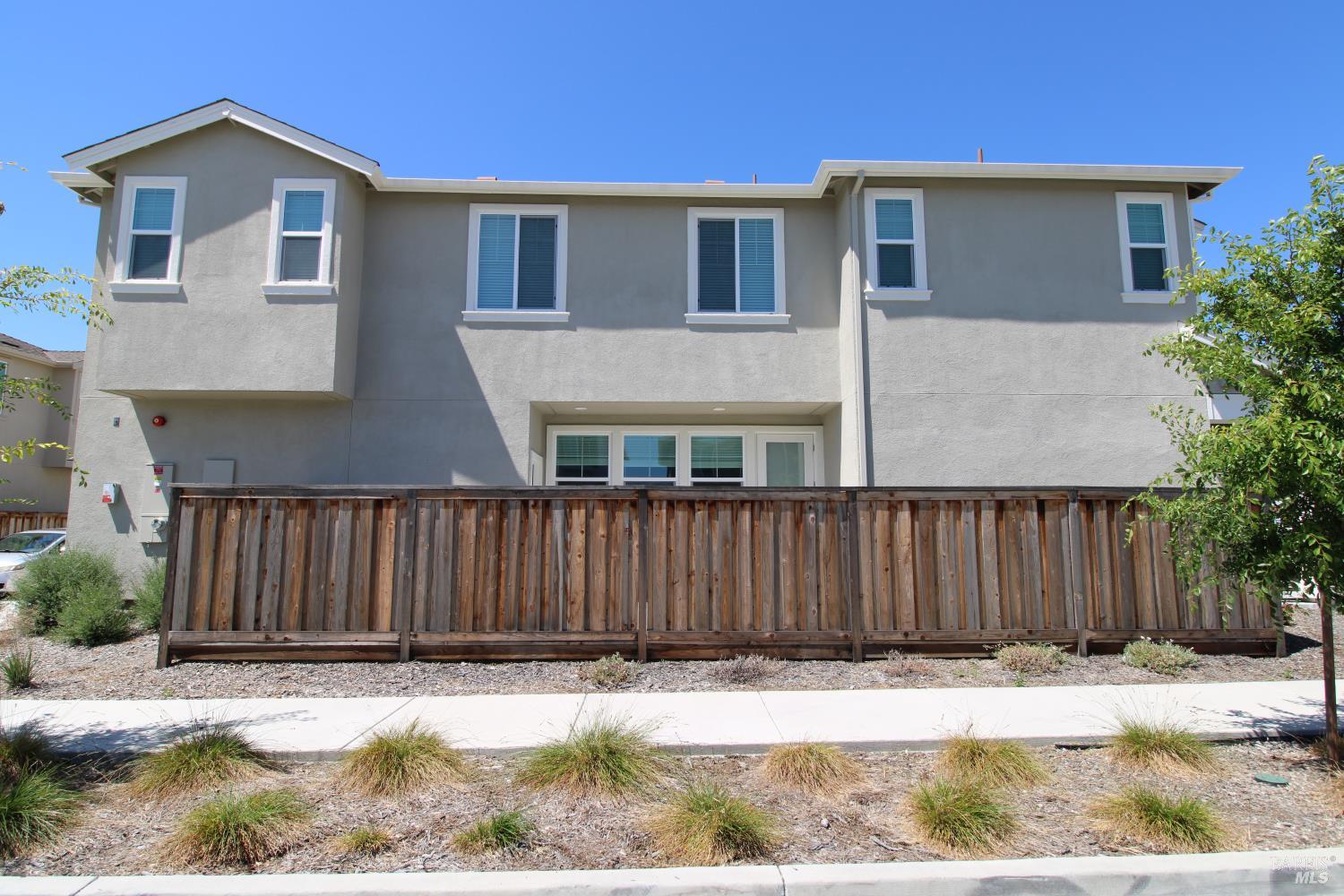 2716 Amora Circle Santa Rosa CA 95407
